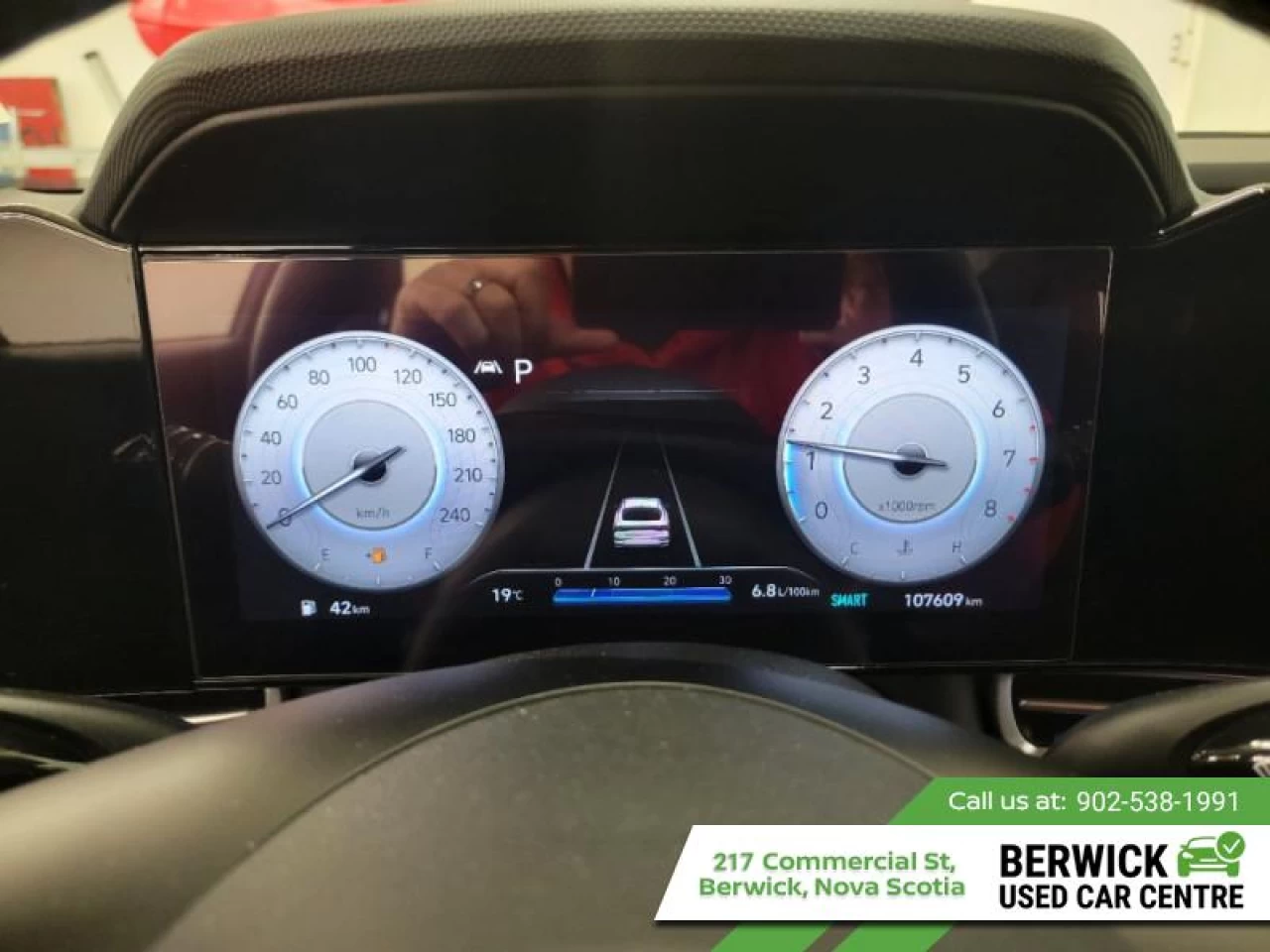 2023 Hyundai Elantra Preferred w/Sun and Tech Main Image