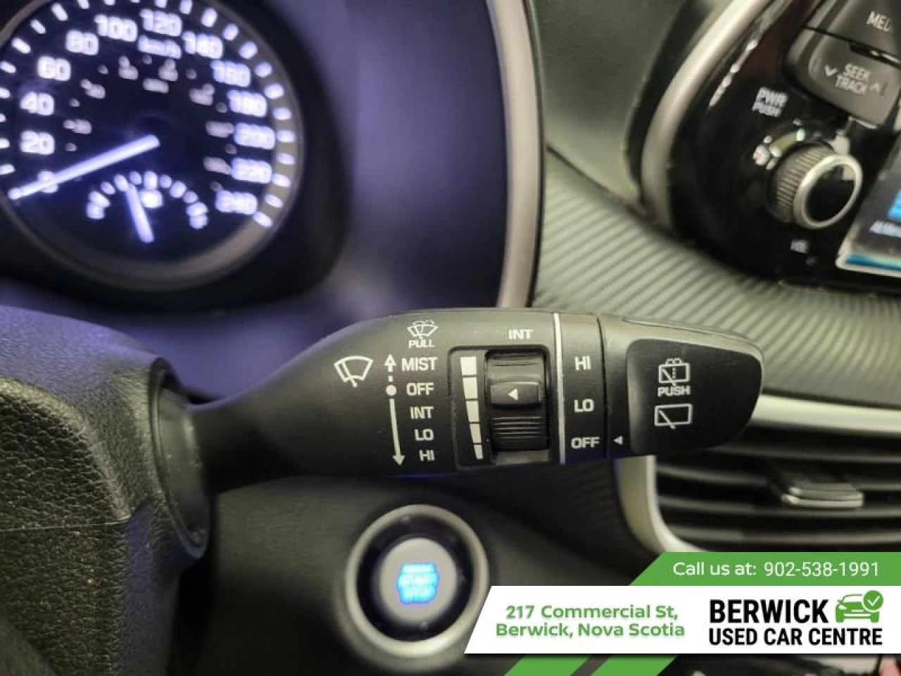 2021 Hyundai Tucson 2.0L Preferred AWD w/Sun and Leather Main Image