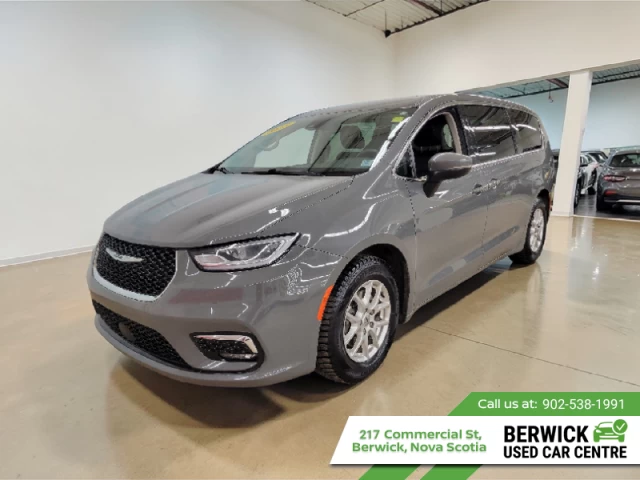 Chrysler Pacifica Touring L 2023