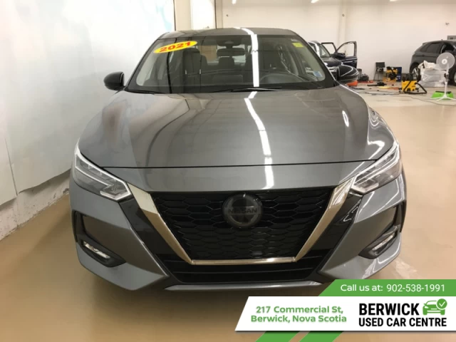 Nissan Sentra SR CVT 2021