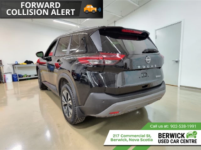 Nissan Rogue SV Moonroof 2023