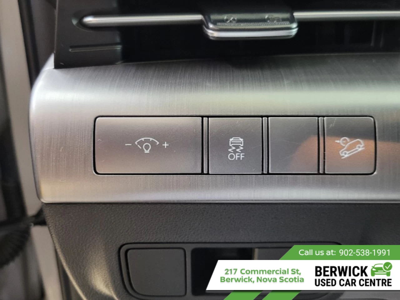 2024 Hyundai Kona PREFERRED Main Image