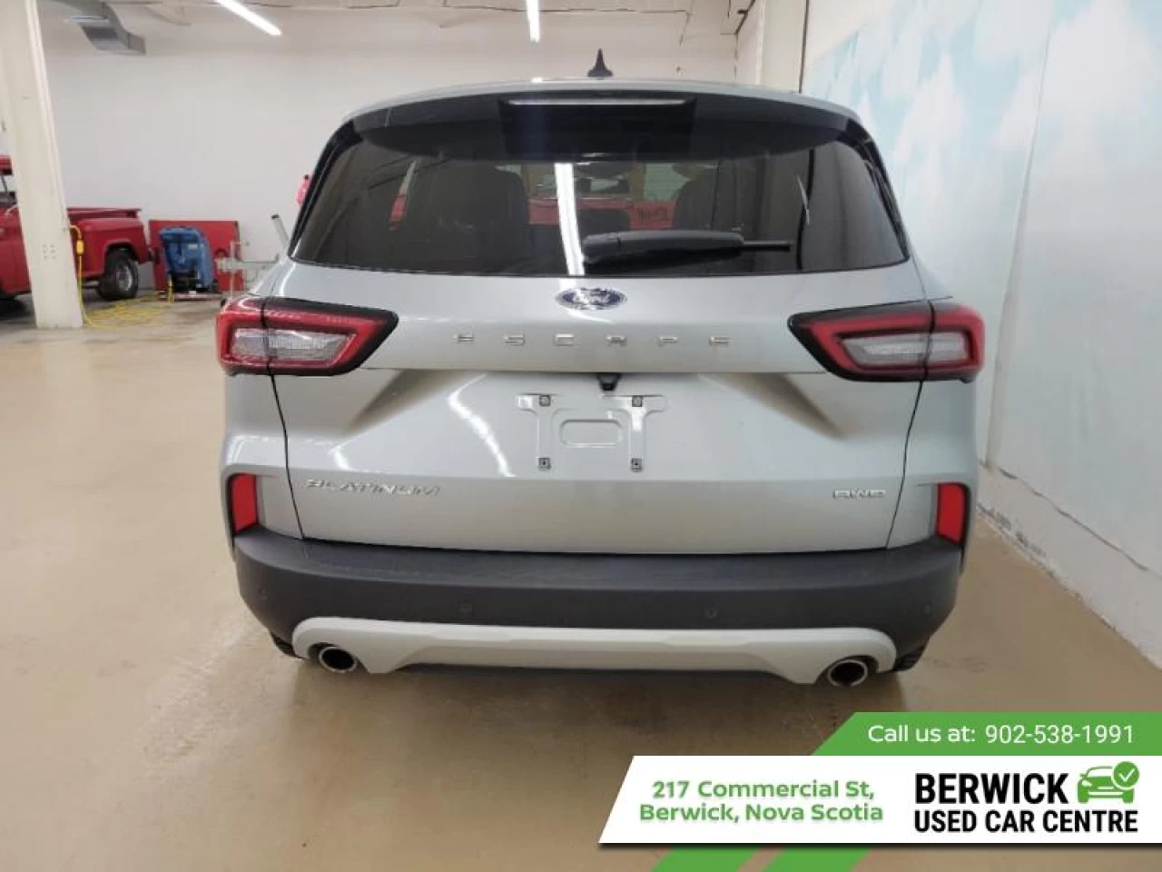 2024 Ford Escape Platinum Main Image