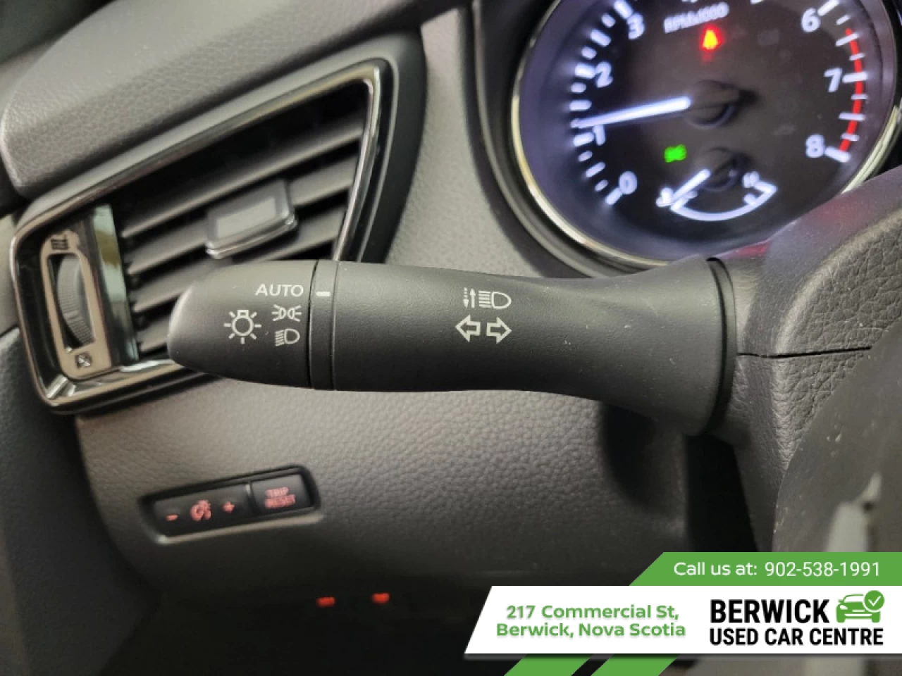 2023 Nissan Qashqai S AWD Main Image