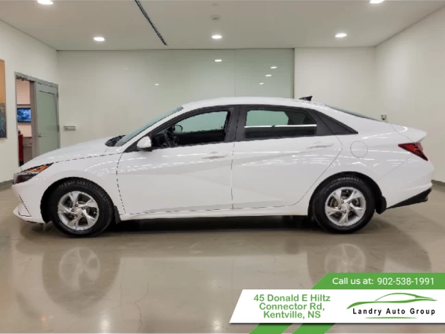 Hyundai Elantra - 2021
