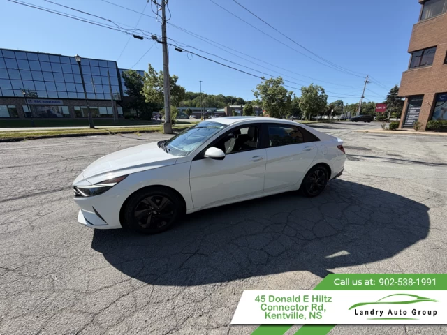 Hyundai Elantra Preferred w/Sun & Tech Package IVT 2021