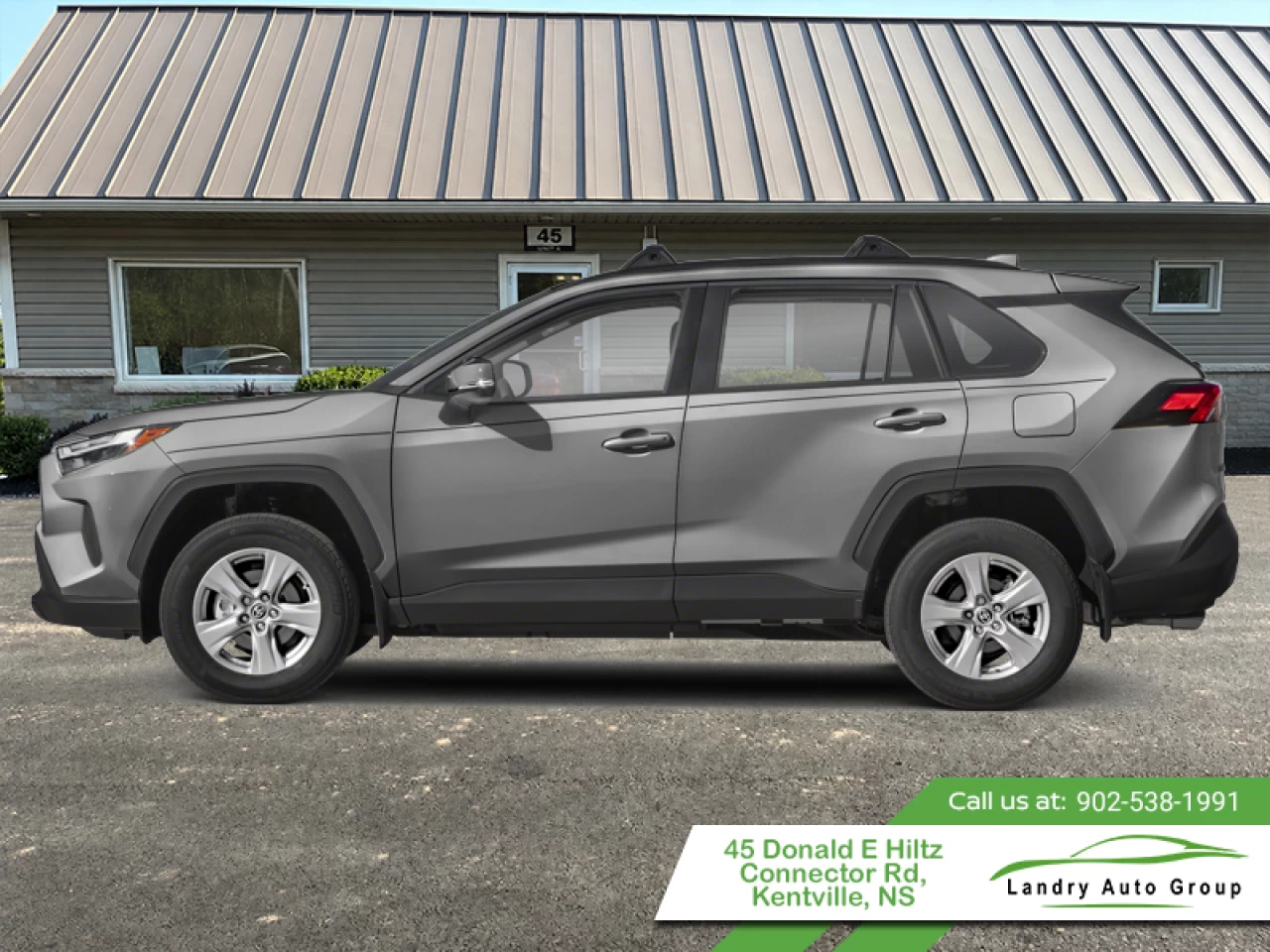 2022 Toyota RAV4 XLE Main Image
