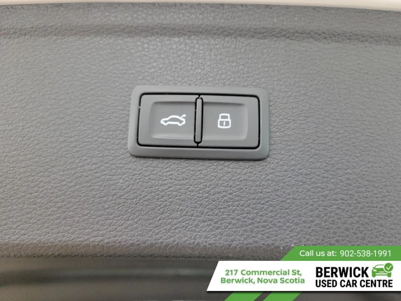 2023 Audi Q5 Komfort 40 TFSI quattro Main Image