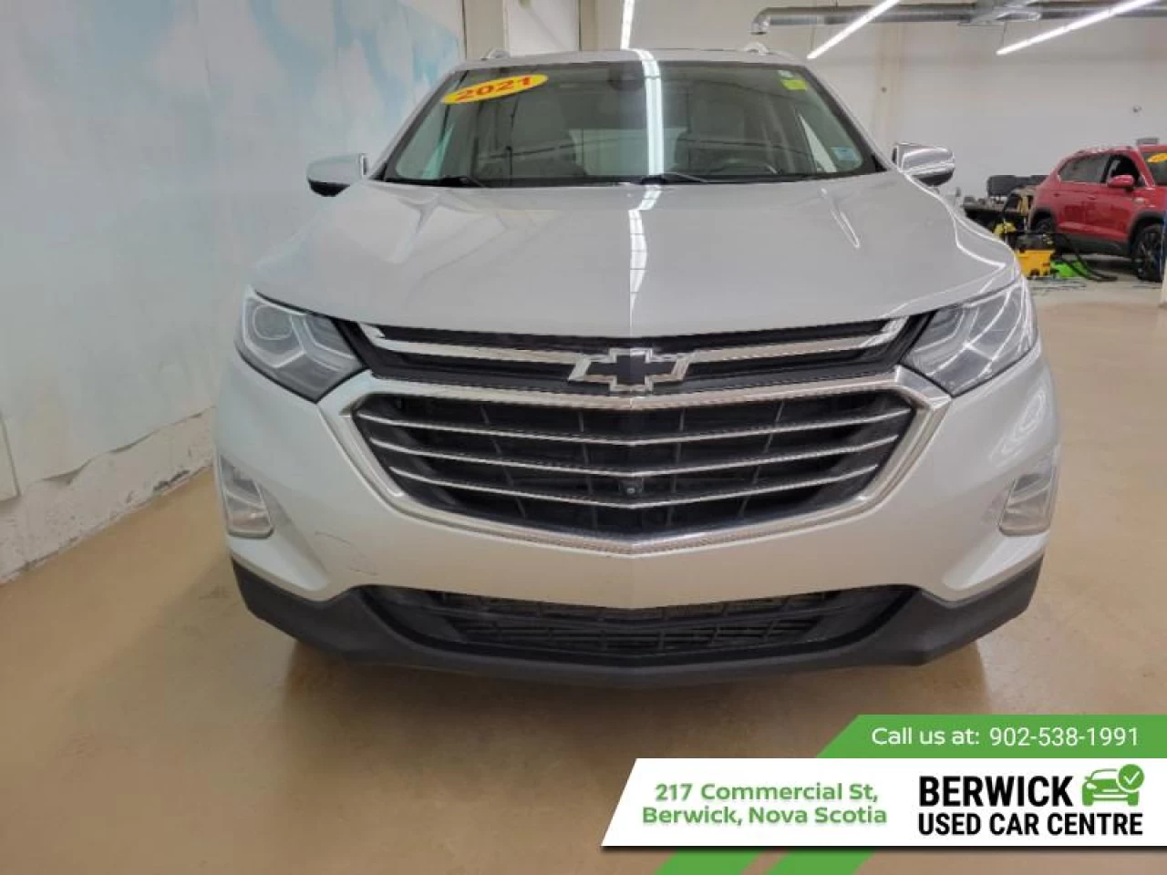 2021 Chevrolet Equinox Premier Main Image