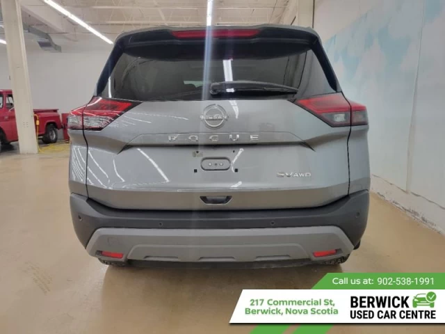 Nissan Rogue SV Moonroof 2023