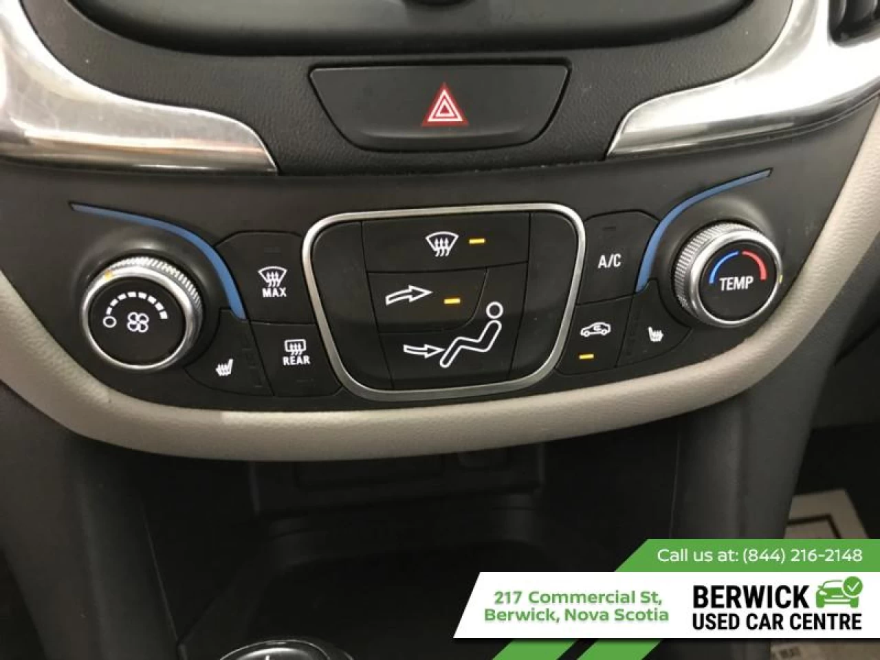 2019 Chevrolet Equinox LS Main Image
