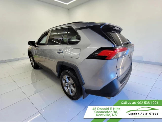 Toyota RAV4 XLE 2022