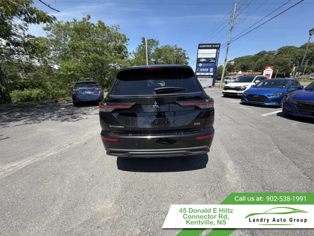 Mitsubishi Outlander ES S-AWC 2025