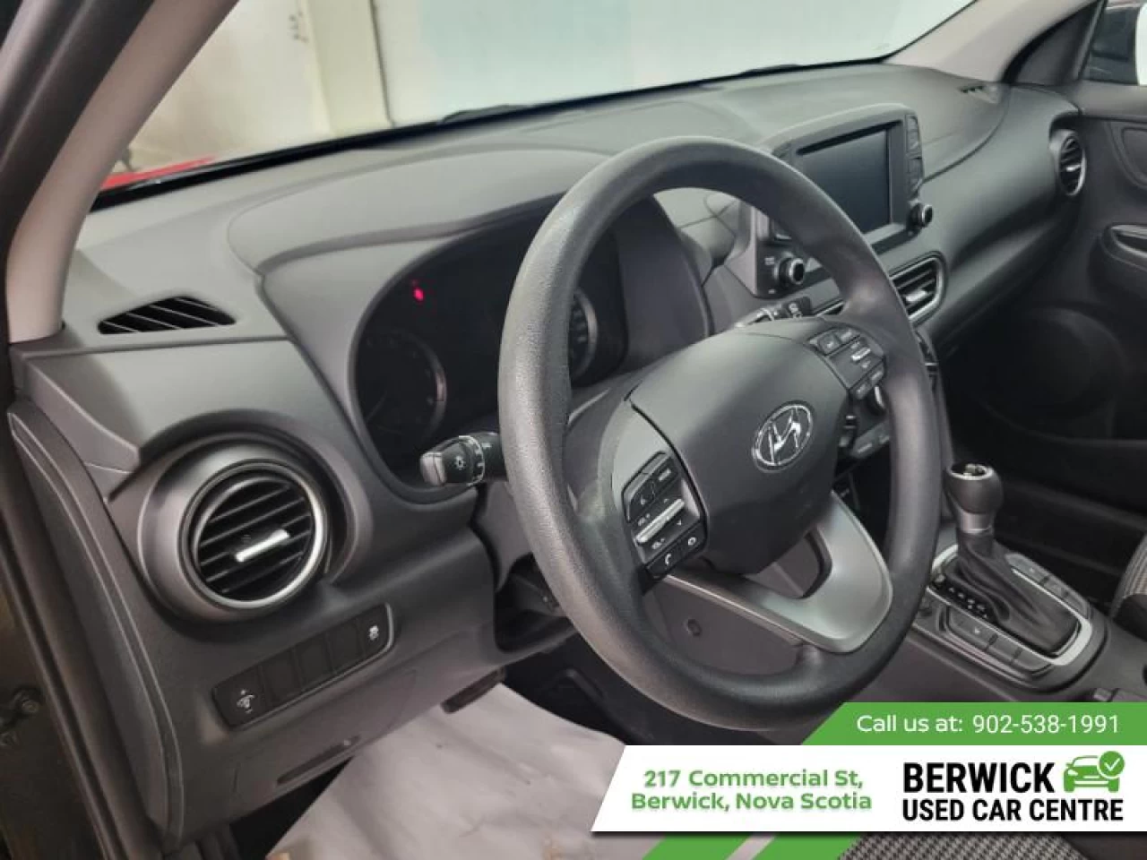 2020 Hyundai Kona 2.0L Essential AWD Main Image