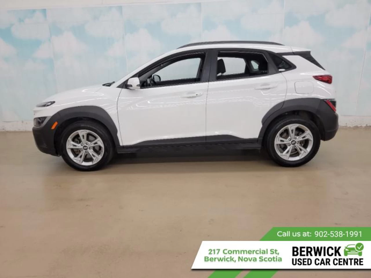 2023 Hyundai Kona 2.0L Preferred AWD Main Image