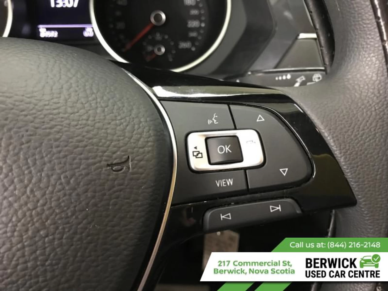 2019 Volkswagen Tiguan Trendline 4MOTION Main Image