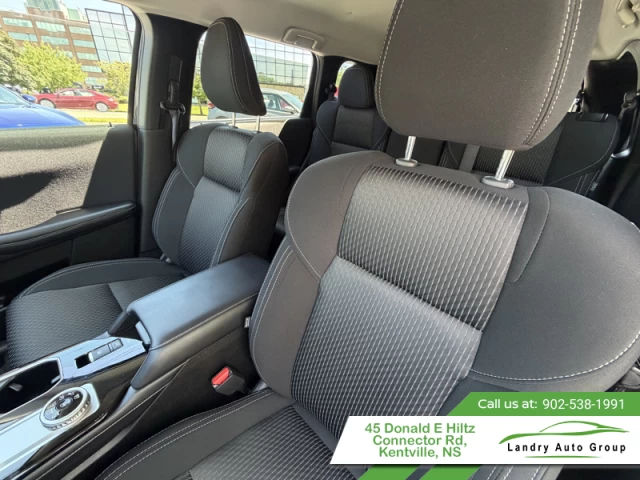 Mitsubishi Outlander ES S-AWC 2025