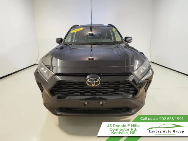 Toyota RAV4 FWD LE 2019