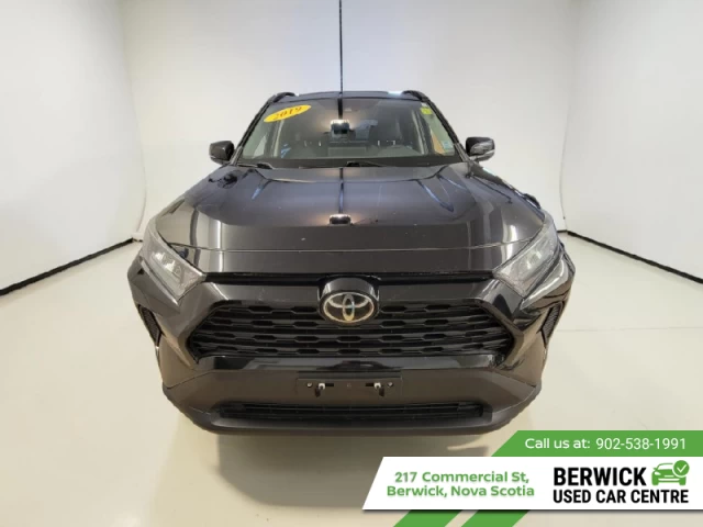 Toyota RAV4 FWD LE 2019