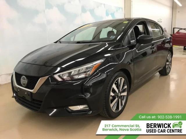 Nissan Versa SR 2021