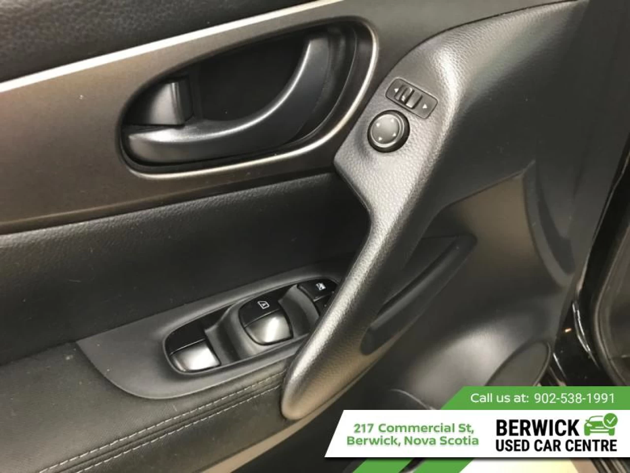 2019 Nissan Qashqai AWD S Main Image