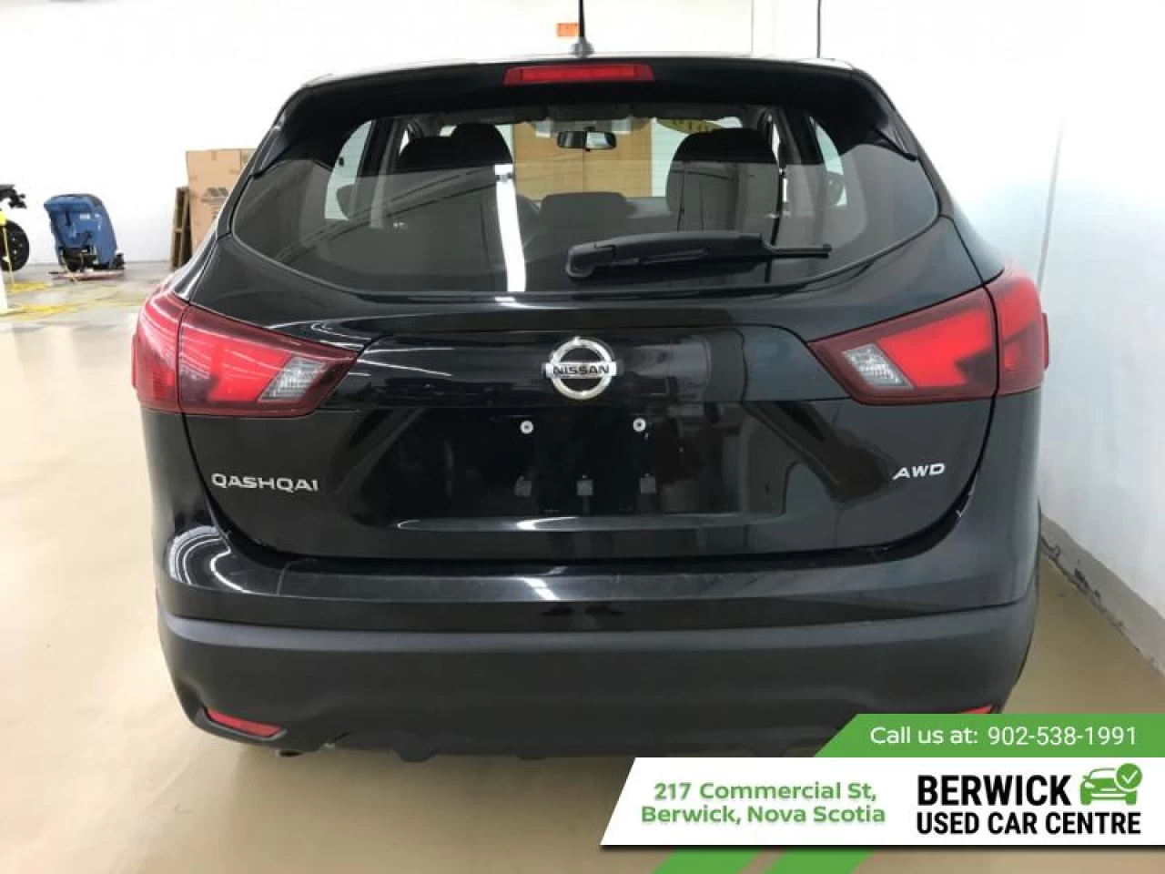 2019 Nissan Qashqai AWD S Main Image