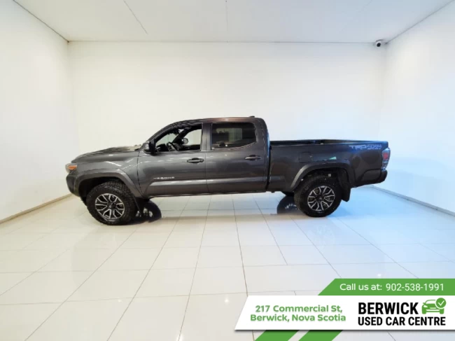 Toyota Tacoma - 2023