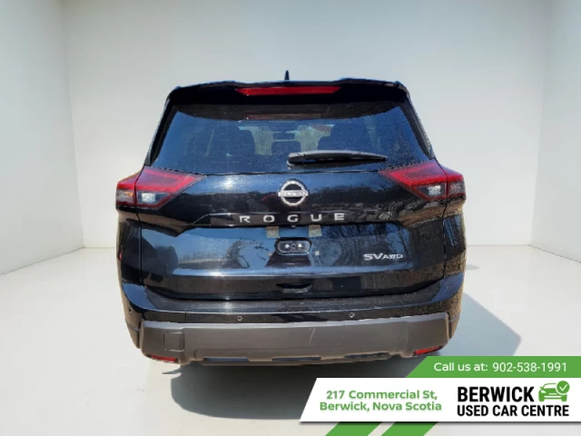 Nissan Rogue SV Moonroof 2024