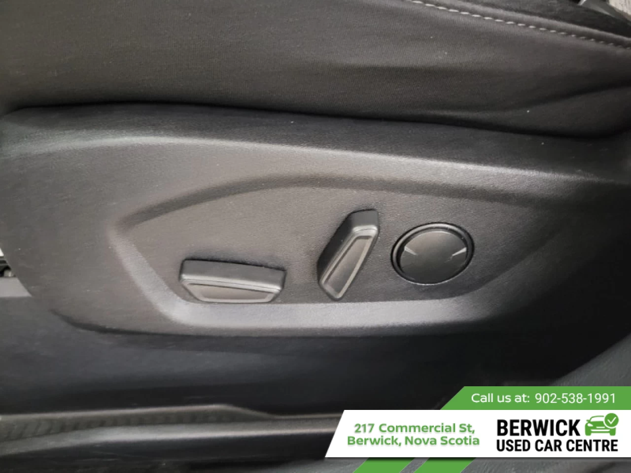 2024 Ford Edge SEL Main Image