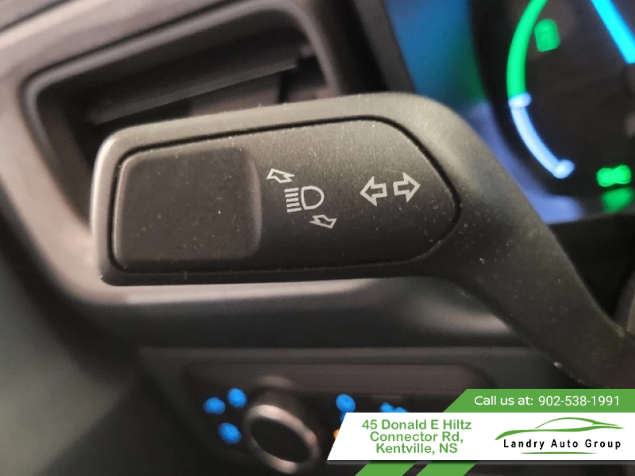 2022 Ford Maverick XLT HYBRID Main Image