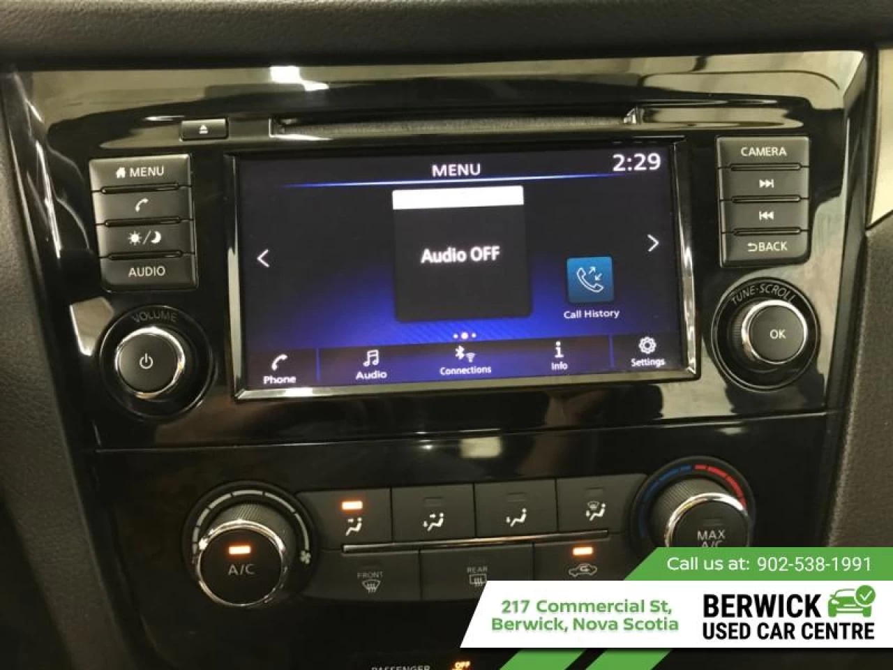 2019 Nissan Qashqai AWD S Main Image