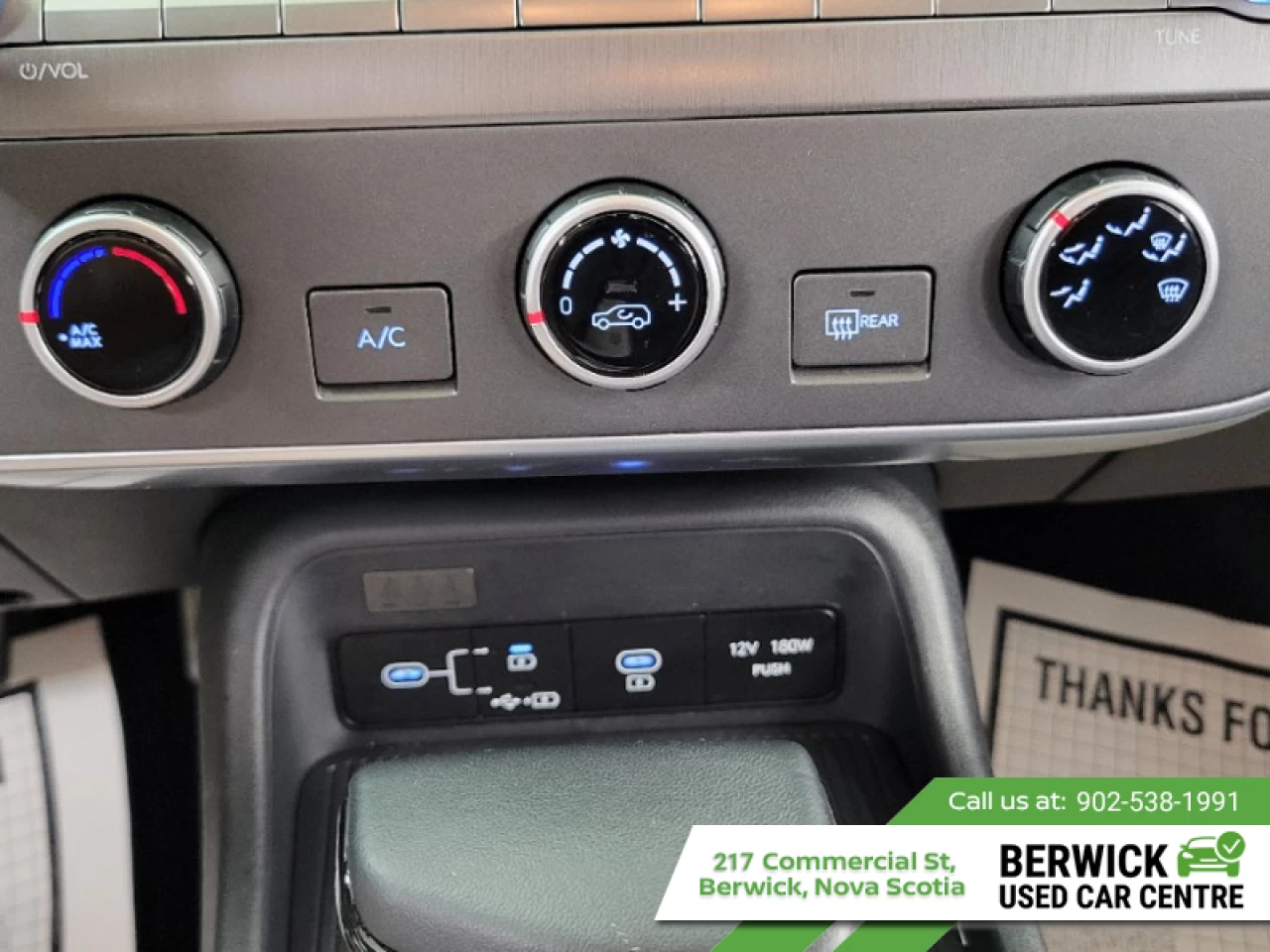 2024 Hyundai Kona PREFERRED Main Image