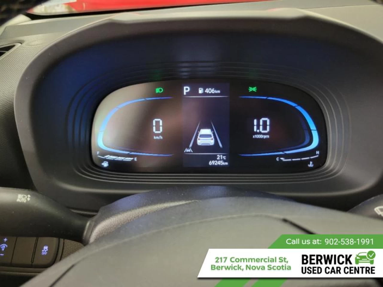 2023 Hyundai Venue Preferred Main Image