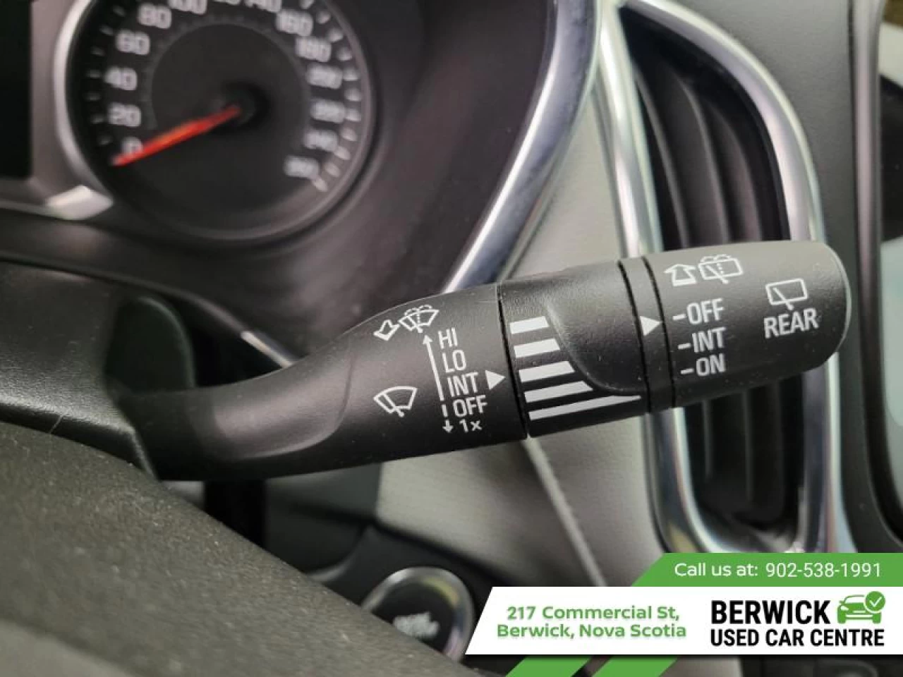 2021 Chevrolet Equinox Premier Main Image