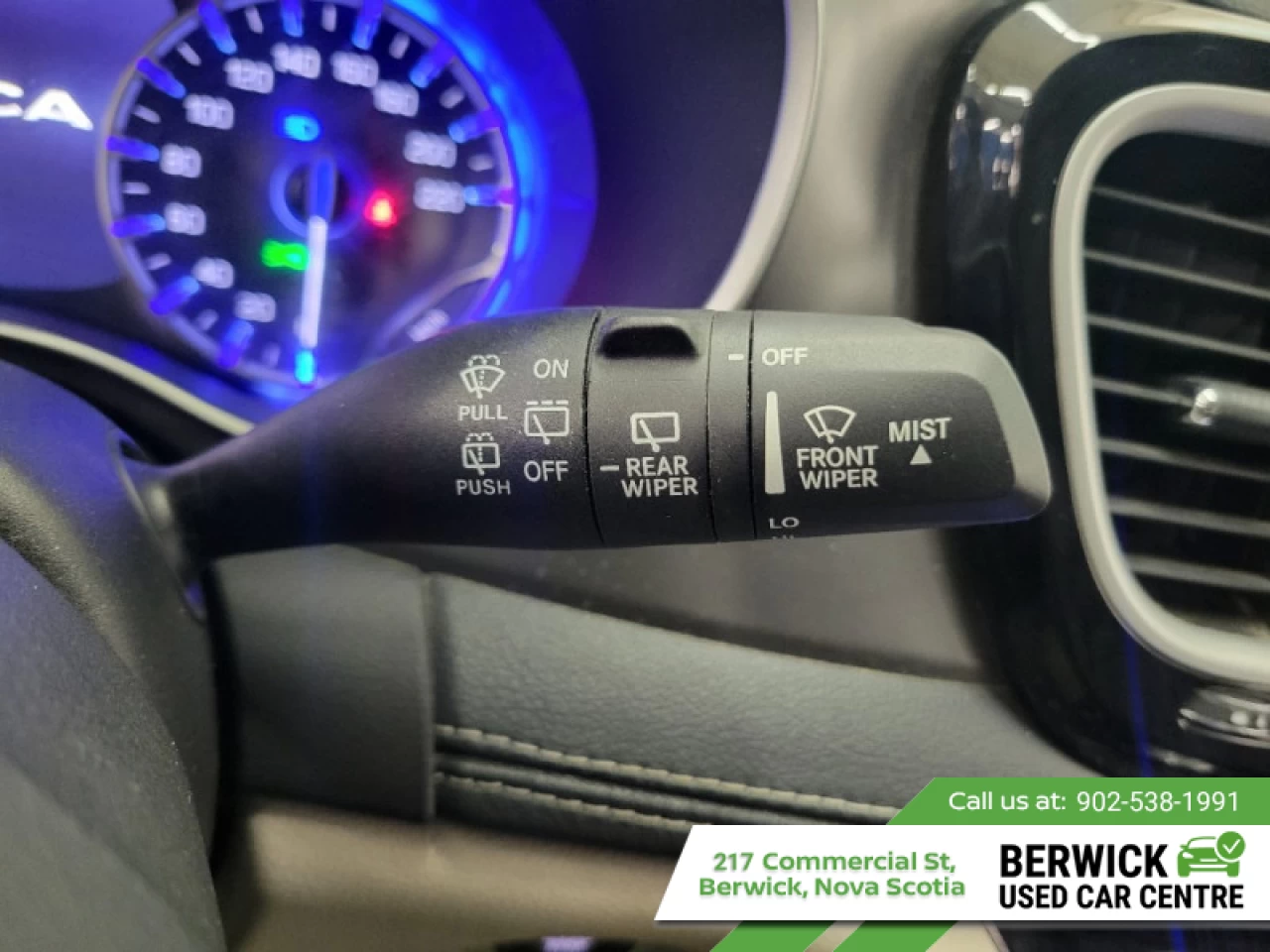 2023 Chrysler Pacifica Touring L Main Image