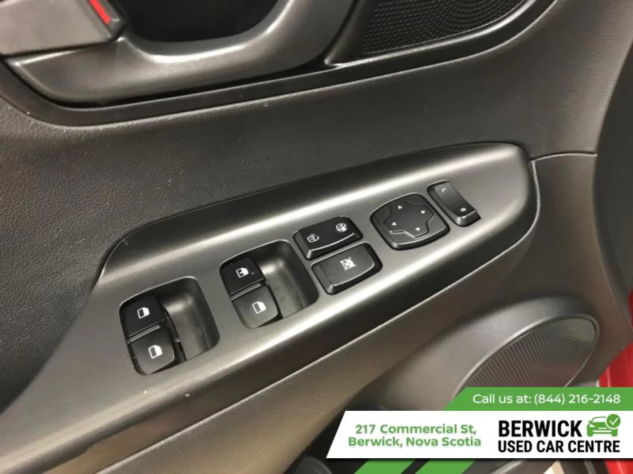 2021 Hyundai Kona 2.0L Essential FWD Main Image