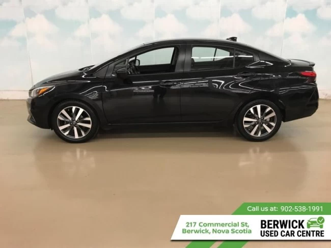 Nissan Versa - 2021