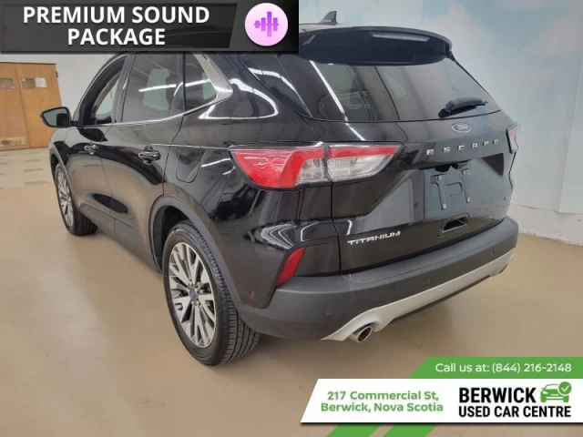 Ford Escape Titanium Hybrid 4WD 2020