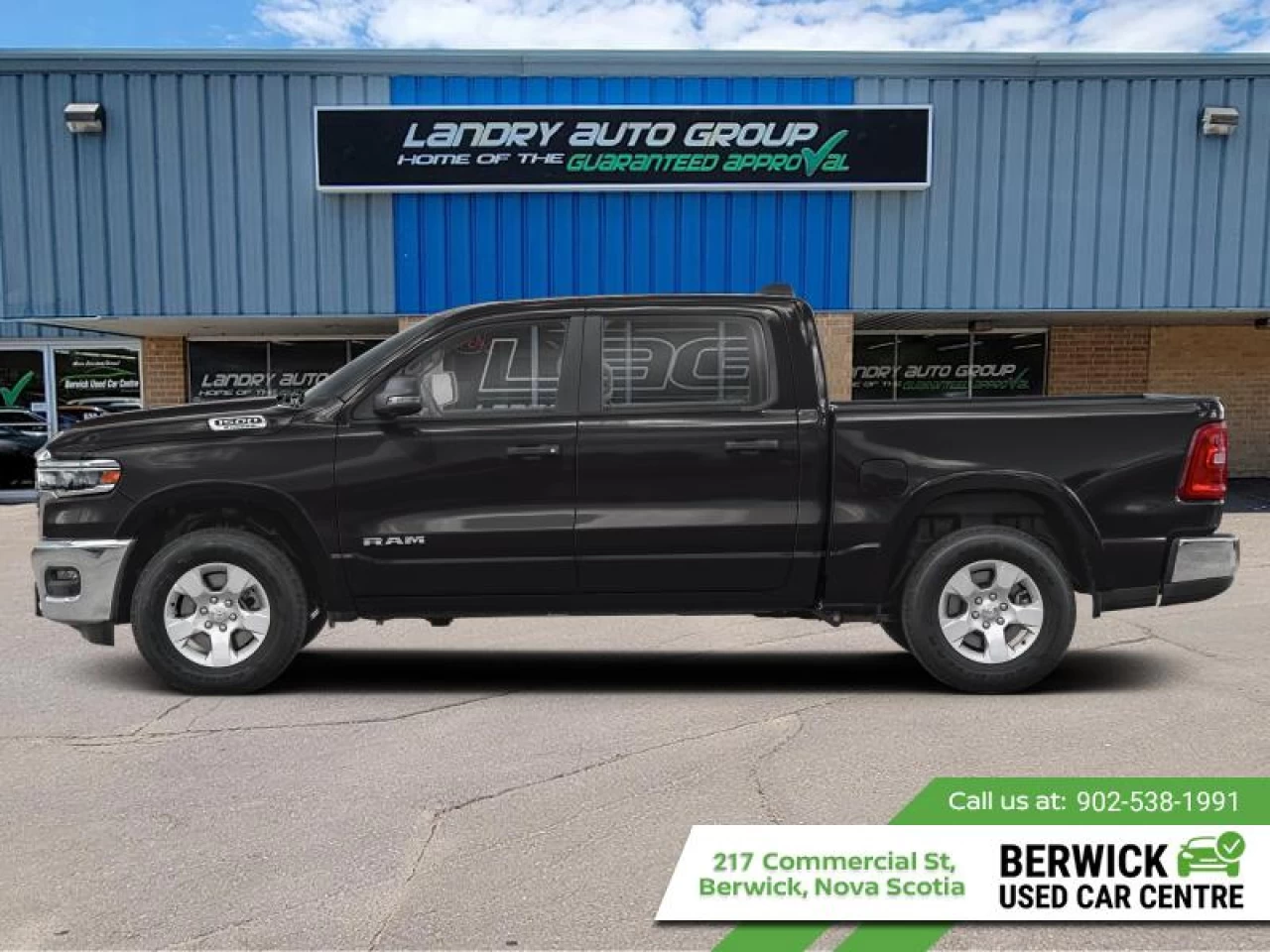 2025 Ram 1500 Big Horn Main Image