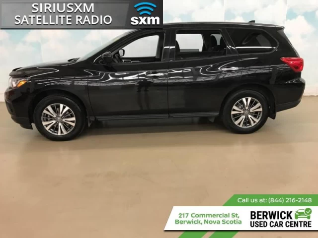 Nissan Pathfinder S 2020