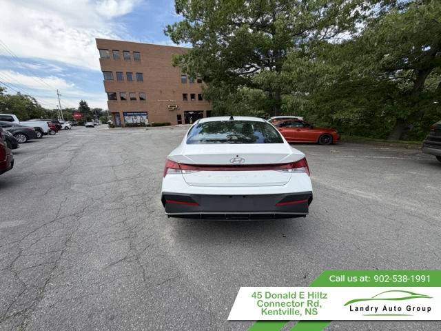 Hyundai Elantra Preferred IVT w/Tech Pkg 2025