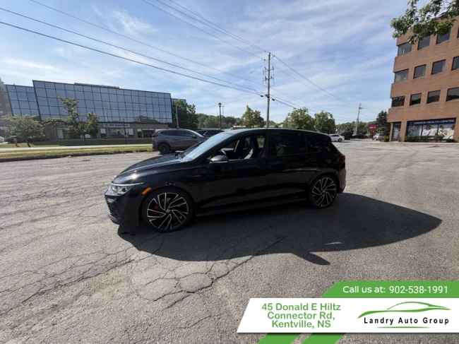 Volkswagen Golf GTI - 2023
