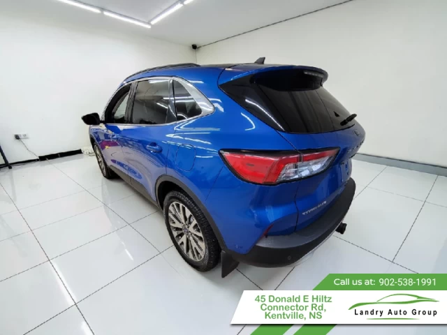 Ford Escape titanium 2021